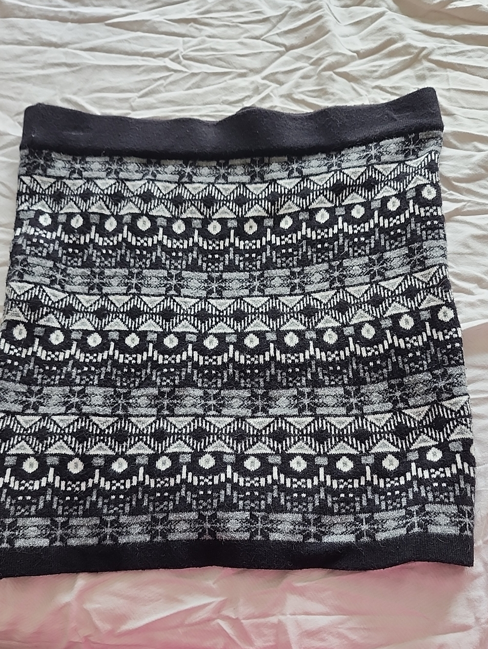 Forever 21 Black and White Patterned Mini Skirt